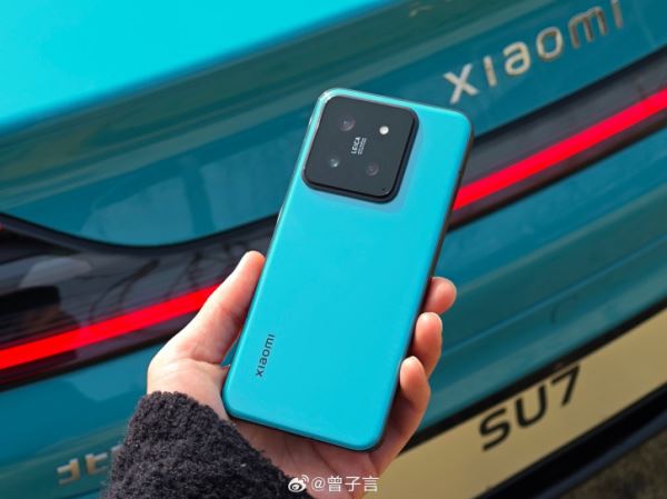 Презентация Xiaomi 15 отложена ради "большой новинки": новое авто?