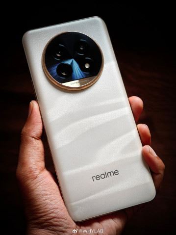 Официальная дата анонса Realme 13 Pro+ и подборка живых фото