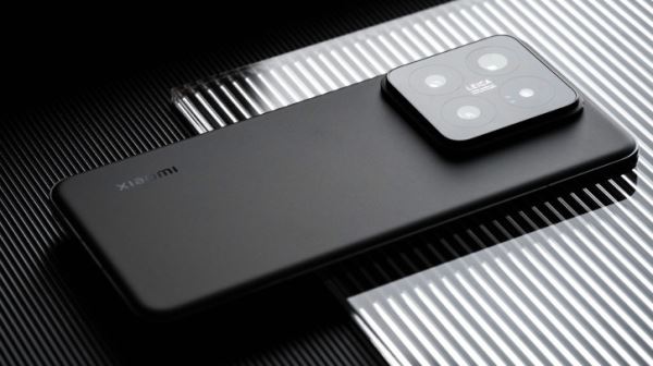 Новые прототипы Xiaomi 15 Pro получили увеличенную батарею